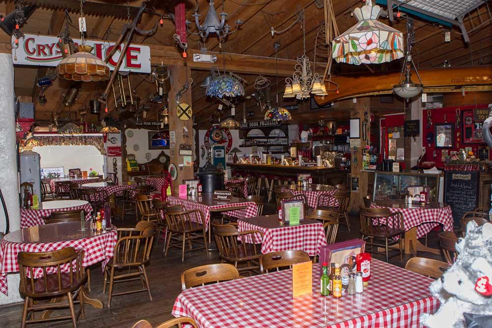 Pinnacle Peak Restaurant